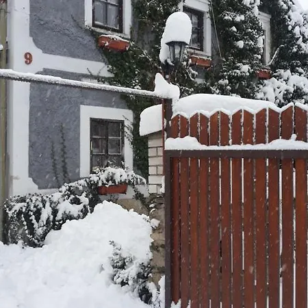 Opolenec Apartament *